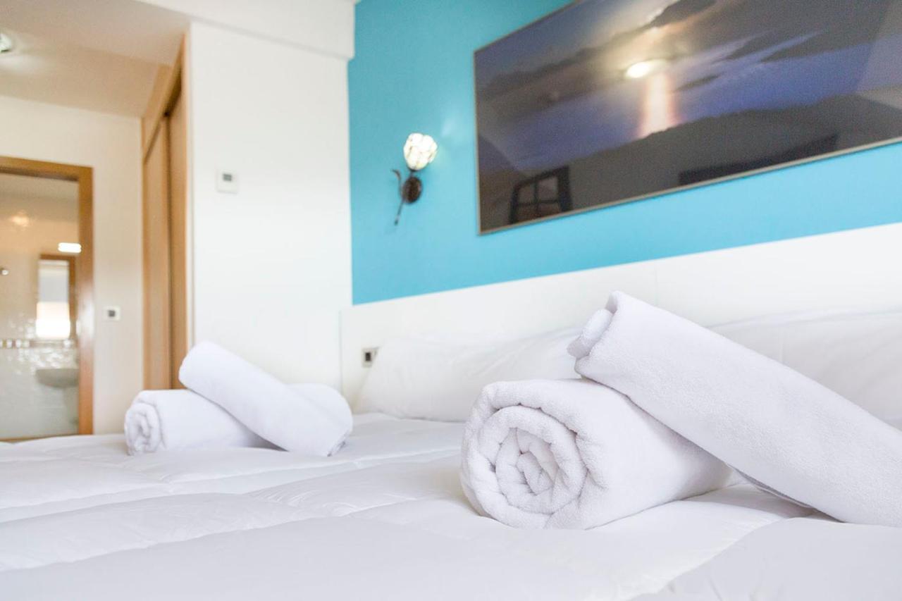 Stellae Luscofusco Hotel Santiago de Compostela Bagian luar foto