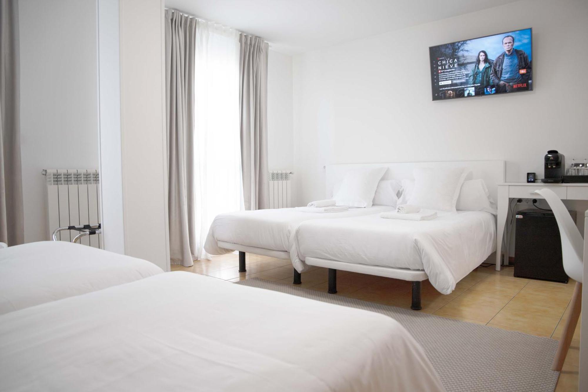 Stellae Luscofusco Hotel Santiago de Compostela Bagian luar foto