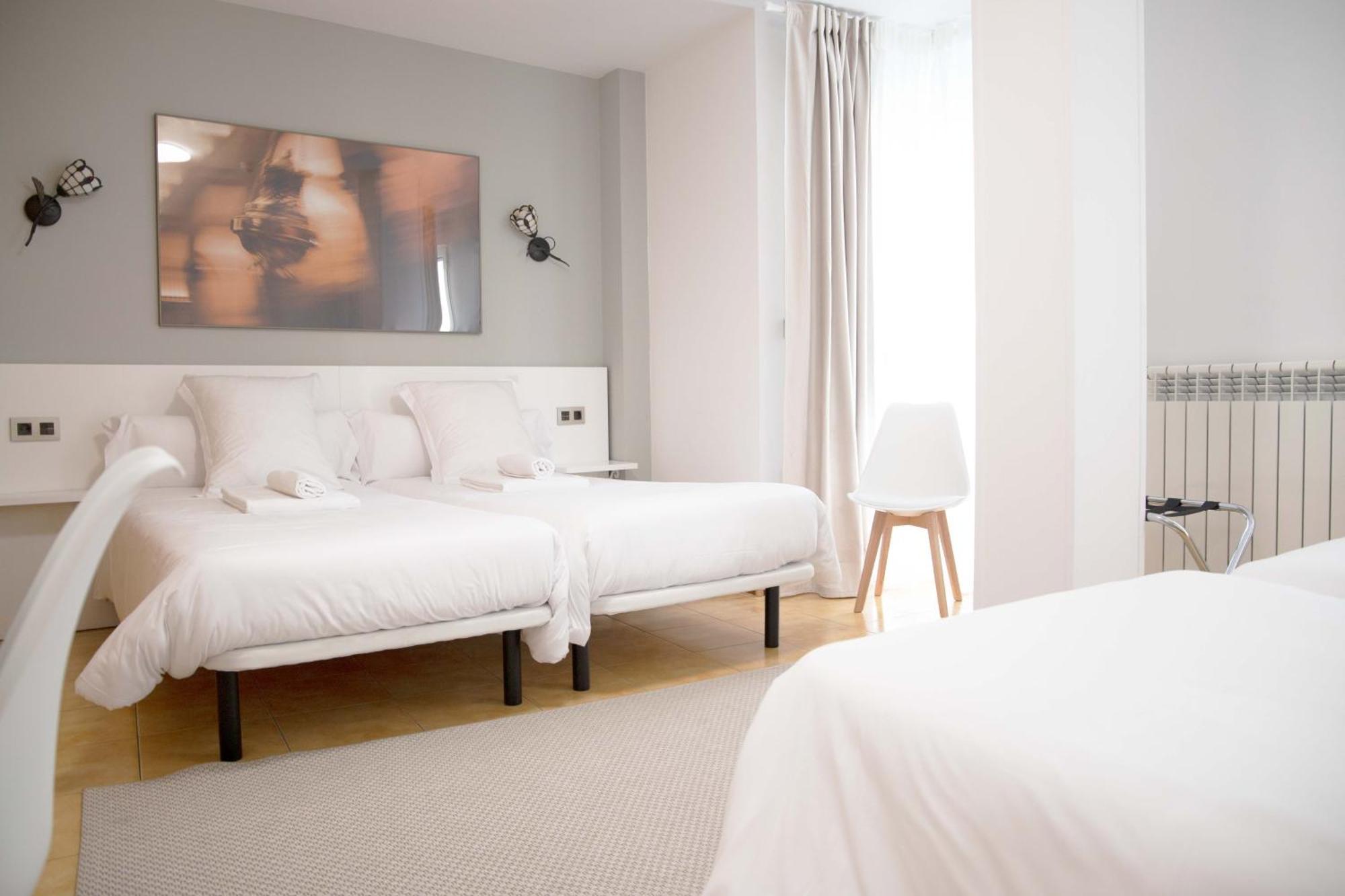 Stellae Luscofusco Hotel Santiago de Compostela Bagian luar foto