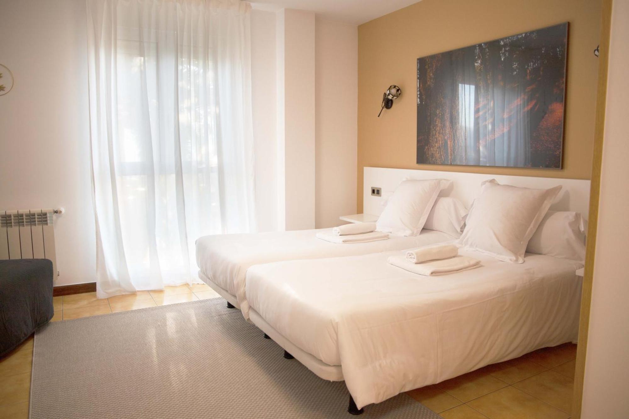 Stellae Luscofusco Hotel Santiago de Compostela Bagian luar foto